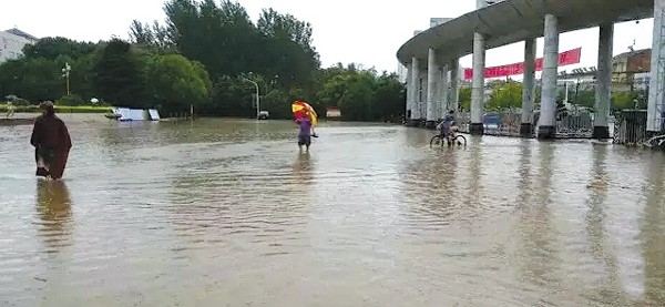 山東大暴雨，羅德移動(dòng)泵車隨時(shí)待命